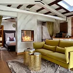 Murano Suites - Venezia (Adults Only) شقة