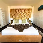 شقة Murano Suites - Venezia (Adults Only)
